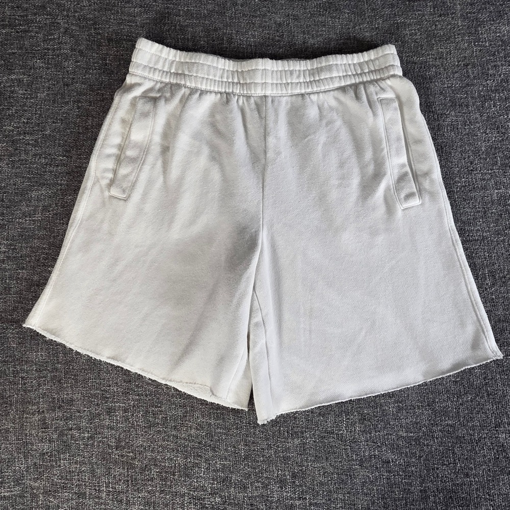 Aerie Women White High Waisted Raw Hem Fleece Sweat Shorts Size M